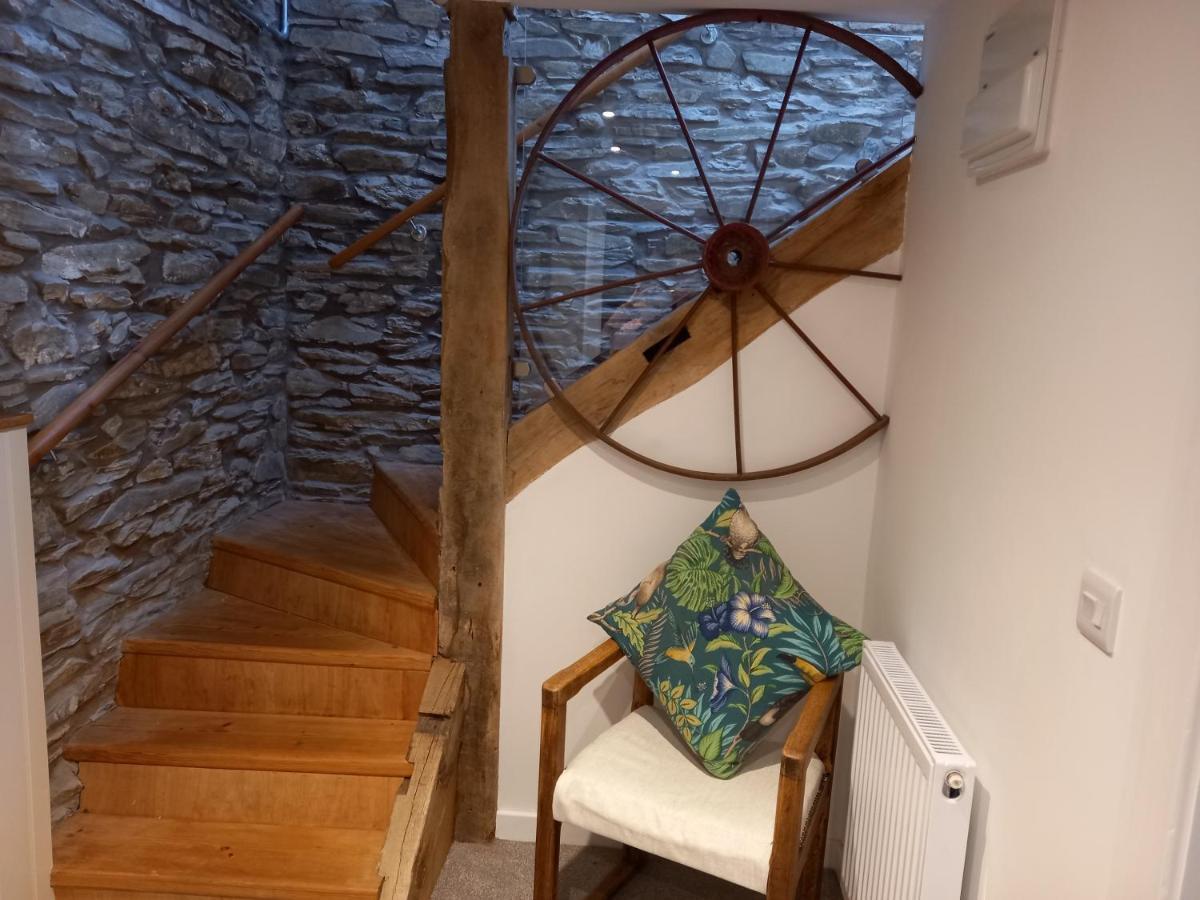 Hay Barn, Penrheol Farm, Unique Barn Conversion Билт Уелс Екстериор снимка