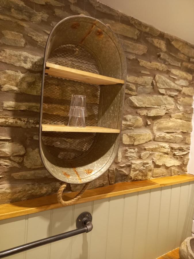 Hay Barn, Penrheol Farm, Unique Barn Conversion Билт Уелс Екстериор снимка